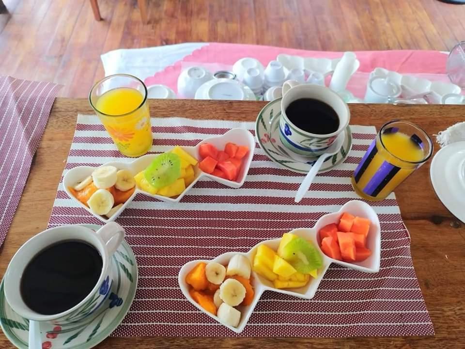 Hotel Liah'S Tortuguero Luaran gambar